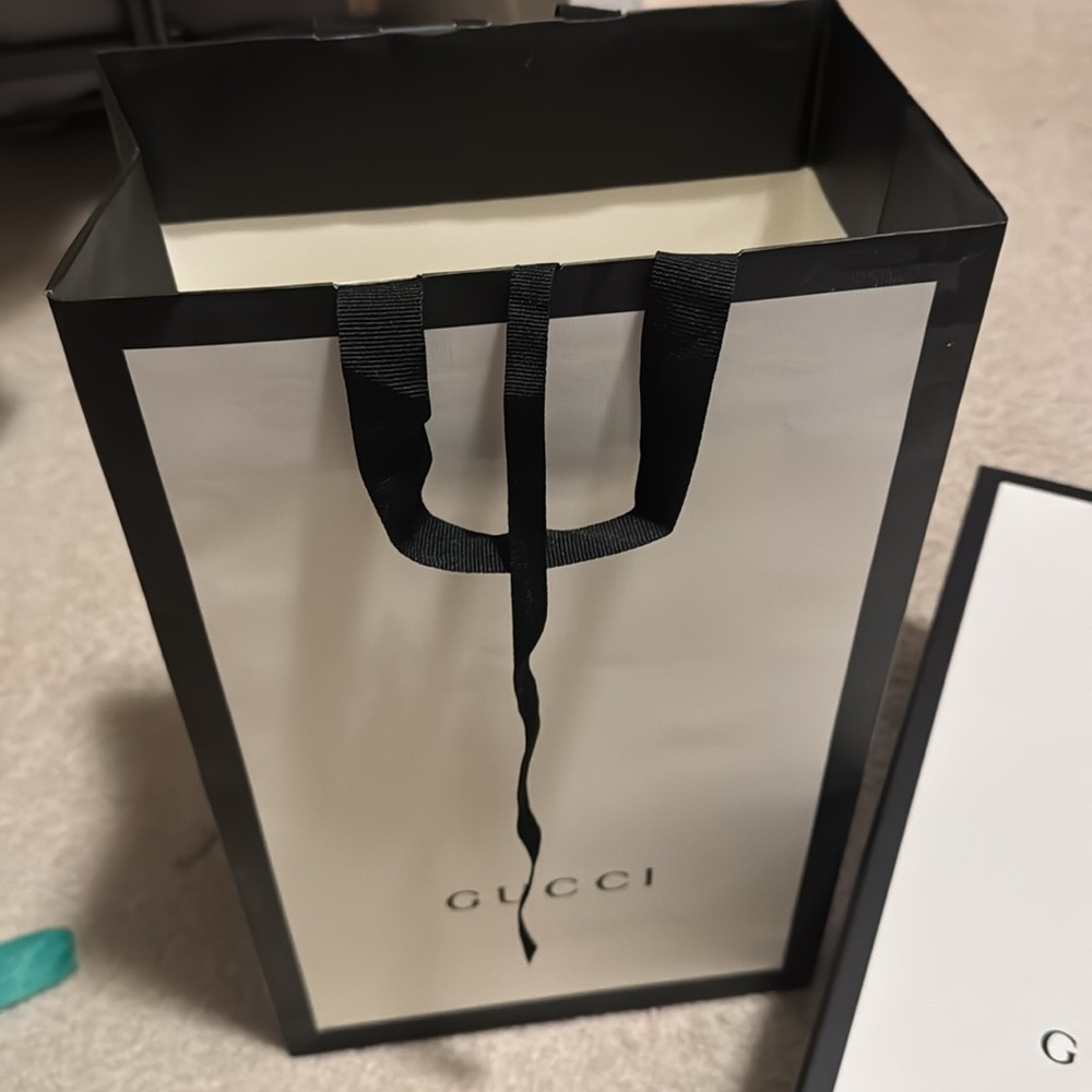 Gucci Slides - Picture 11 of 12